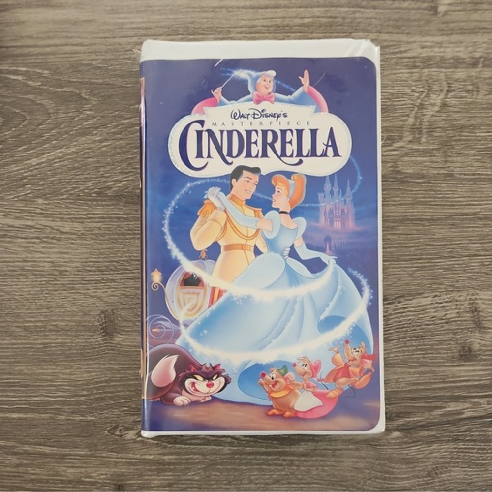 Disney Cinderella VHS‎ Movie Kids Good Masterpiece Collection